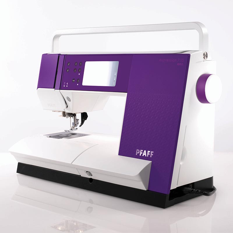 Pfaff Expression™ 710