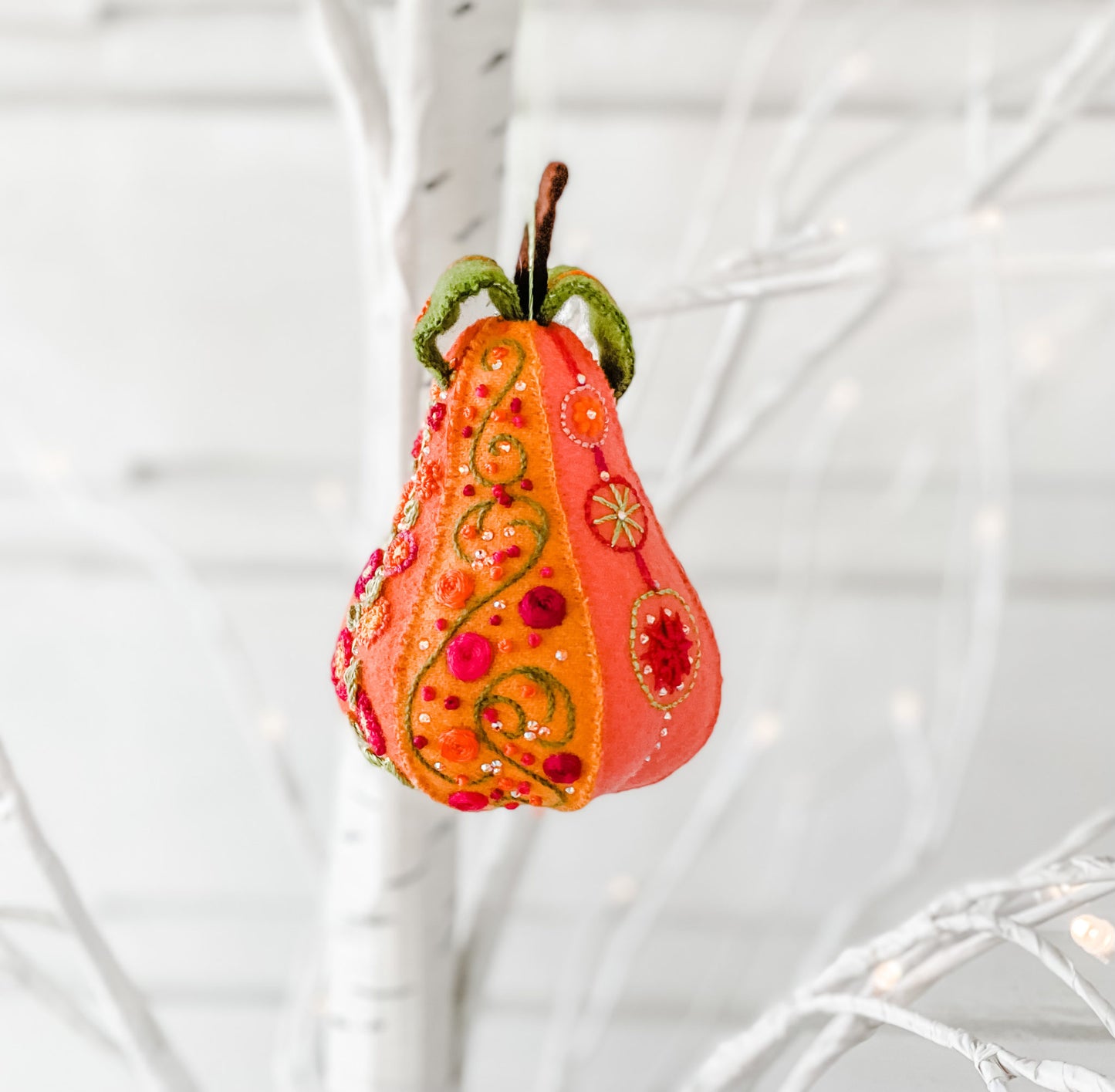 Luxurious Pear Kit - Bright Colourway - Orange Crush Designed by Ngaire Montgomery-Williams 5½" High