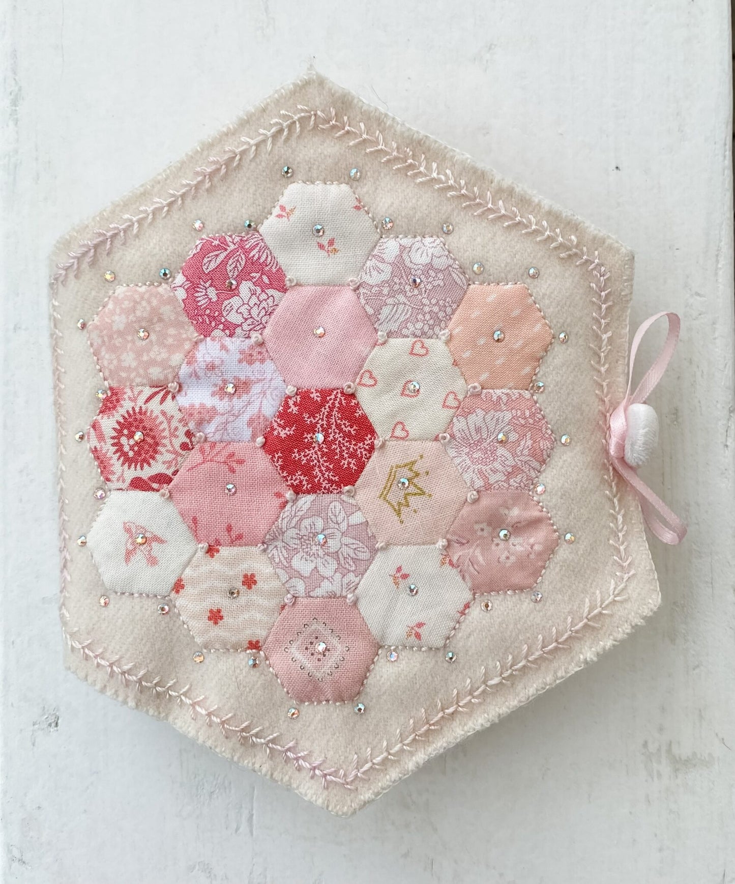 Mia Hexagon Needle Book Kit Designed by Ngaire Montgomery-Williams