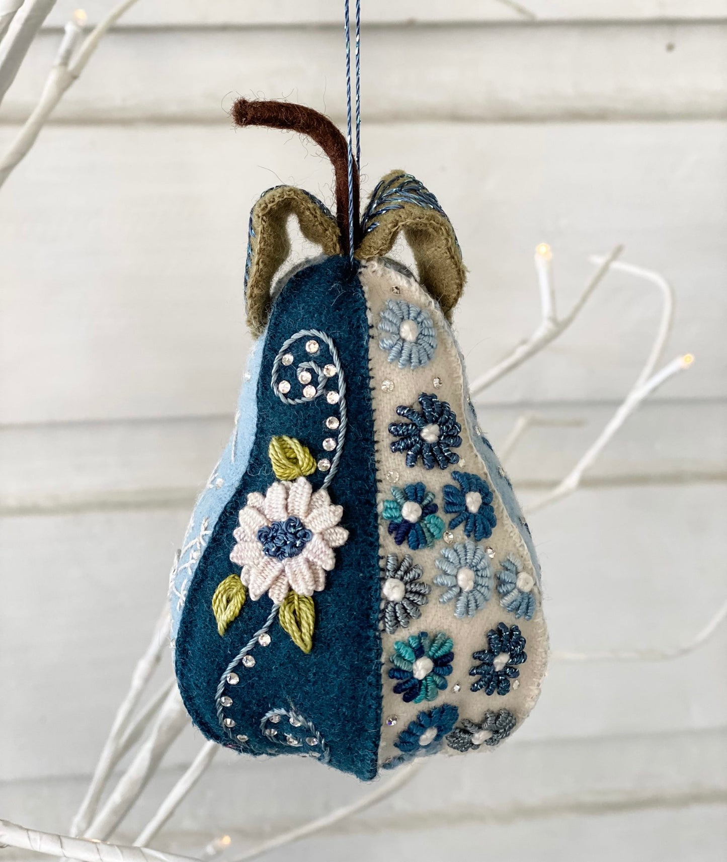 Luxurious Pear Kit - French Country Colourway - Bleu Pear Designed by Ngaire Montgomery-Williams 5½" High