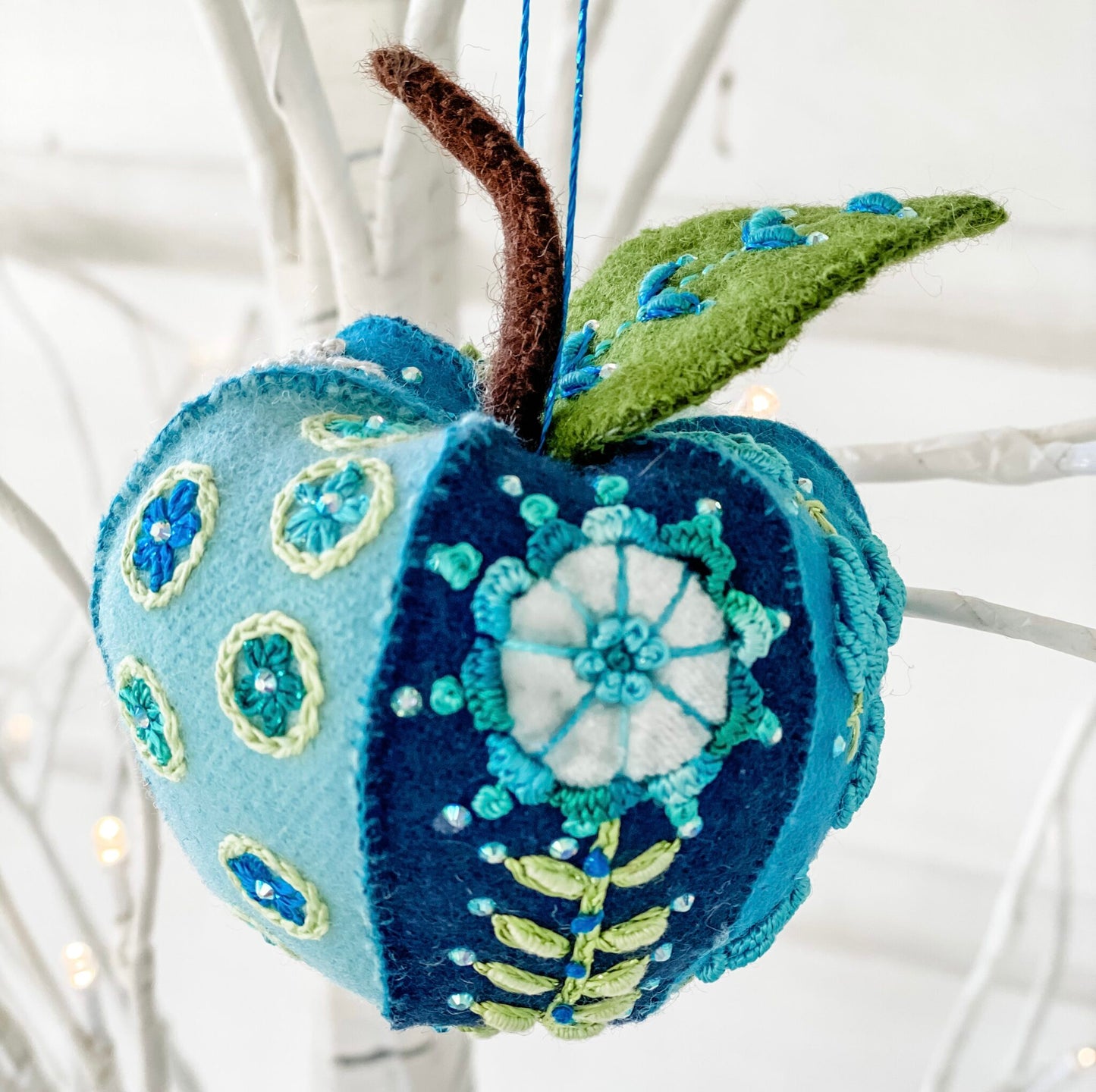 Luxurious Apple Kit - Bright Teal Designed by Ngaire Montgomery-Williams