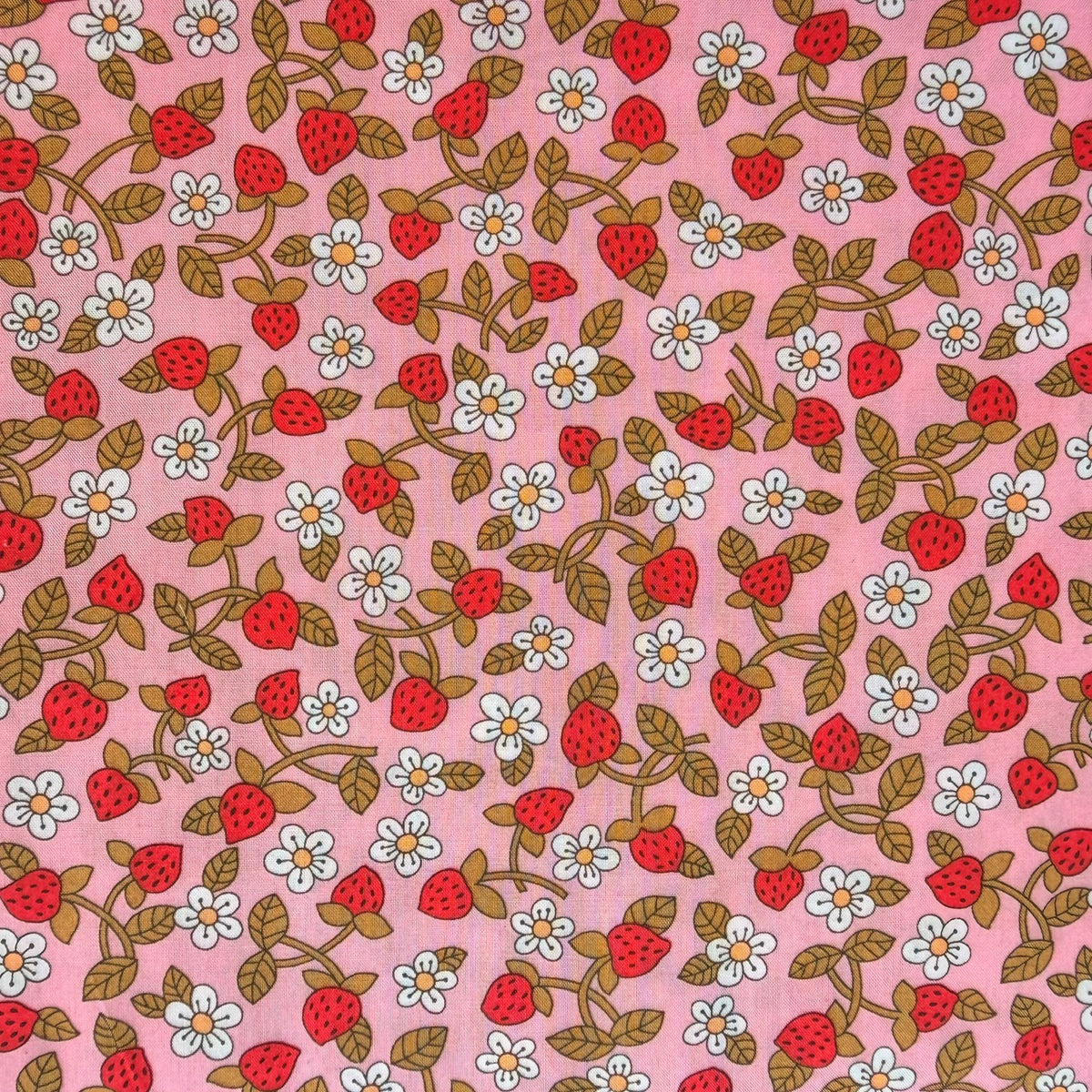 Liberty Tana Lawn - Strawberries & Cream C