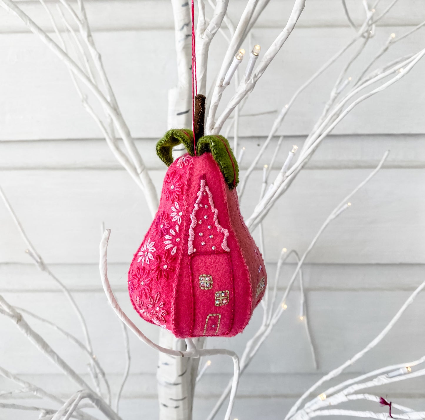 Luxurious Pear Kit - Bright Colourway - Raspberry Pear Designed by Ngaire Montgomery-Williams 5½" High