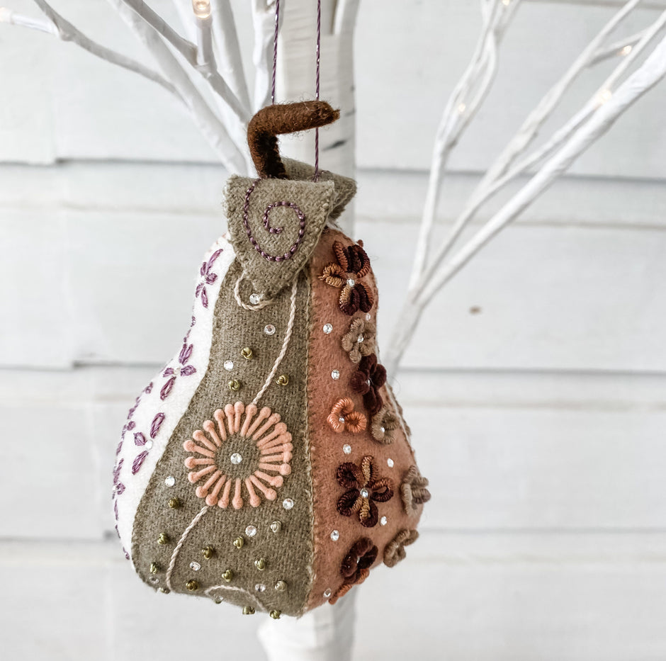 Luxurious Pear Kits – Apple Basket Quilts