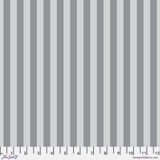 Tula Pink Greywork - Tent Stripe PWTP069 Fog