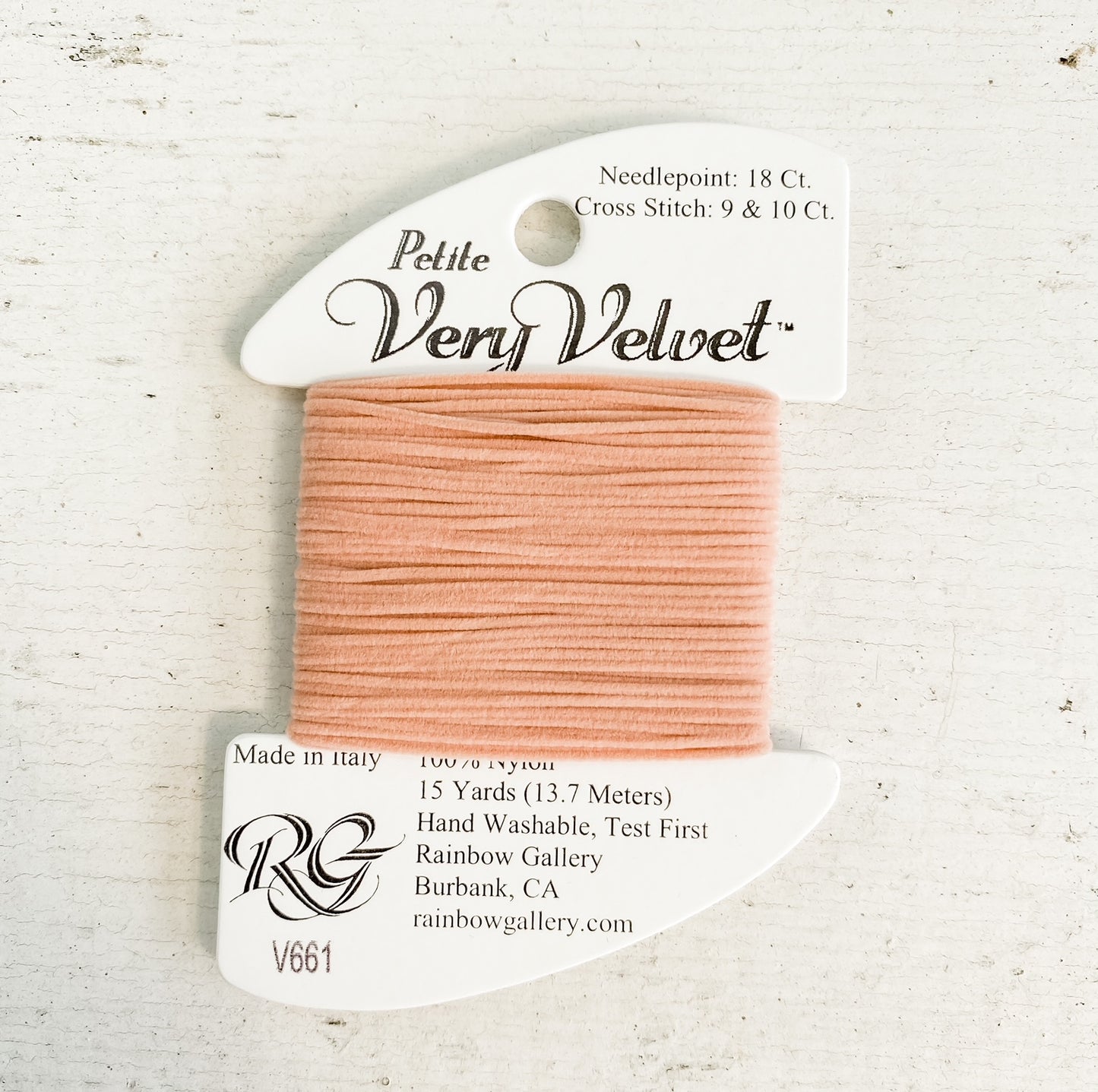 Petite Very Velvet Thread 661