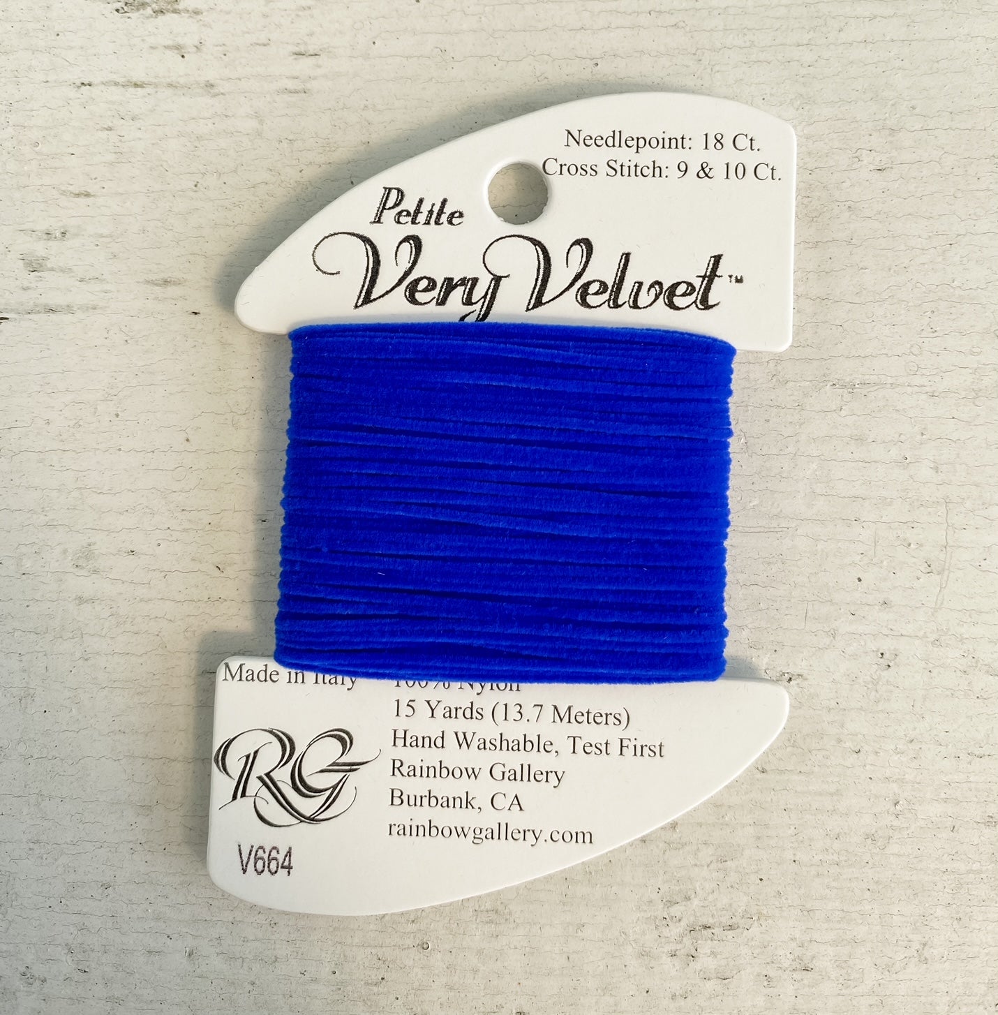 Petite Very Velvet Thread 664