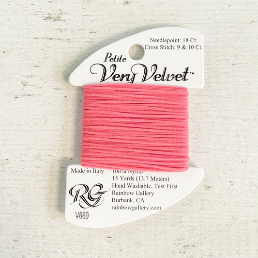 Petite Very Velvet Thread 669