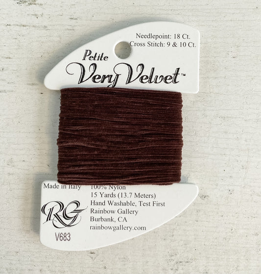 Petite Very Velvet Thread 683