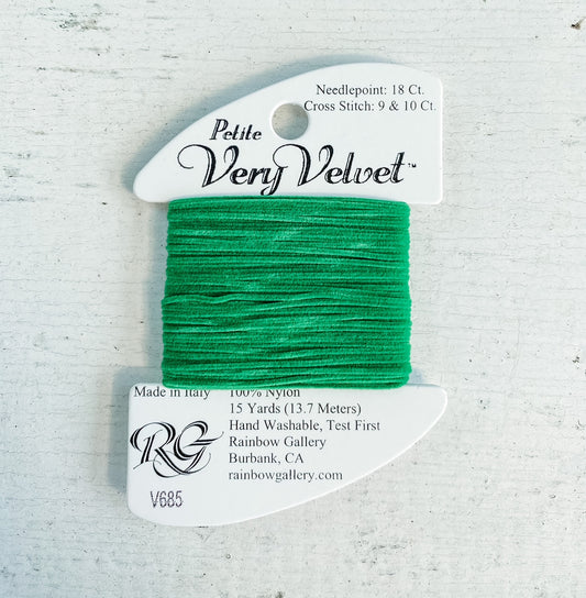 Petite Very Velvet Thread 685