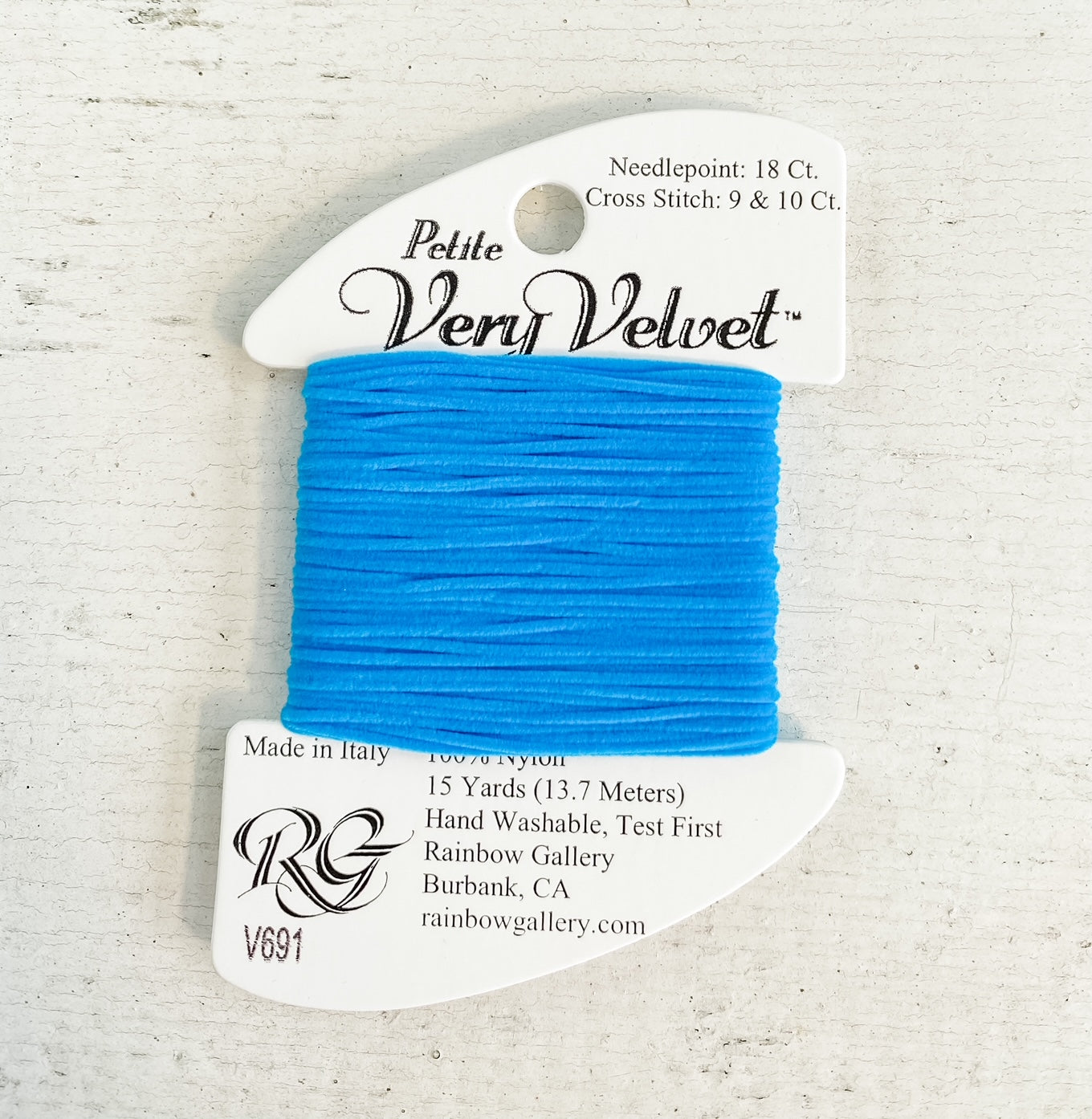 Petite Very Velvet Thread 691