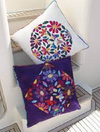 Puzzle Cushion Pattern by Wendy Williams