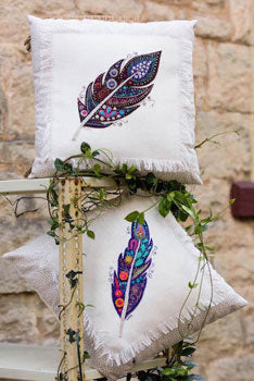 Feather Pillows Pattern by Wendy Williams